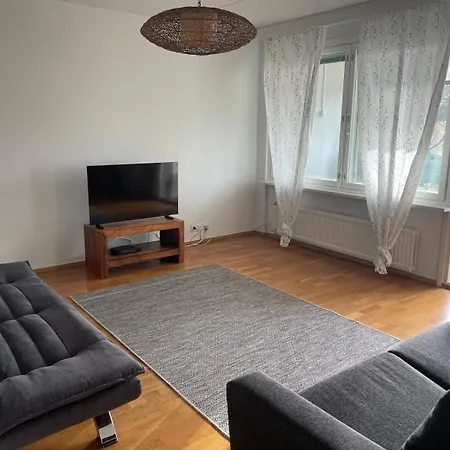 Apartment Helsinki Area 15 Min To Airport With Own Parking Lot *