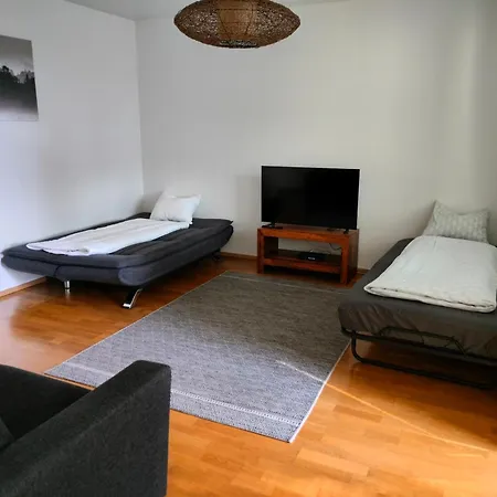 Helsinki Area 15 Min To Airport With Own Parking Lot Apartment Vantaa