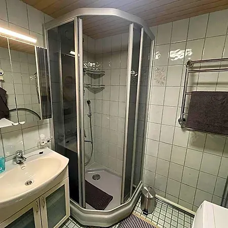 Quiet With Free Parking, 15 Min To Airport * Vantaa